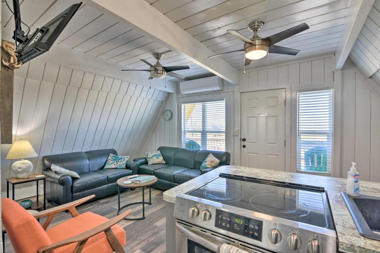 A-Frame Home With Deck - 2 Blocks To Surfside Beach! Zewnętrze zdjęcie